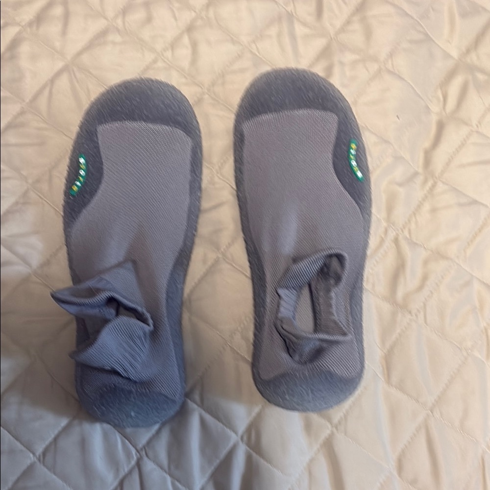 Gray Men's barefoot socks